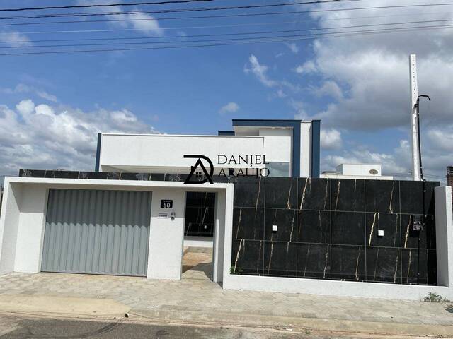 #75 - Casa para Venda em Mossoró - RN - 2